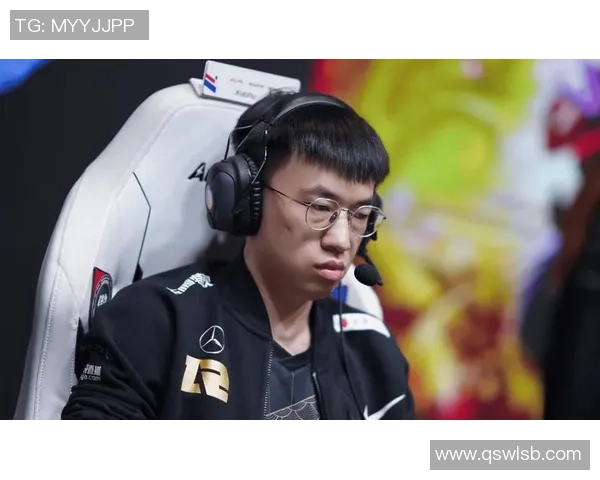 RNG在世界大师赛中以84分稳居积分榜首位展现强劲实力